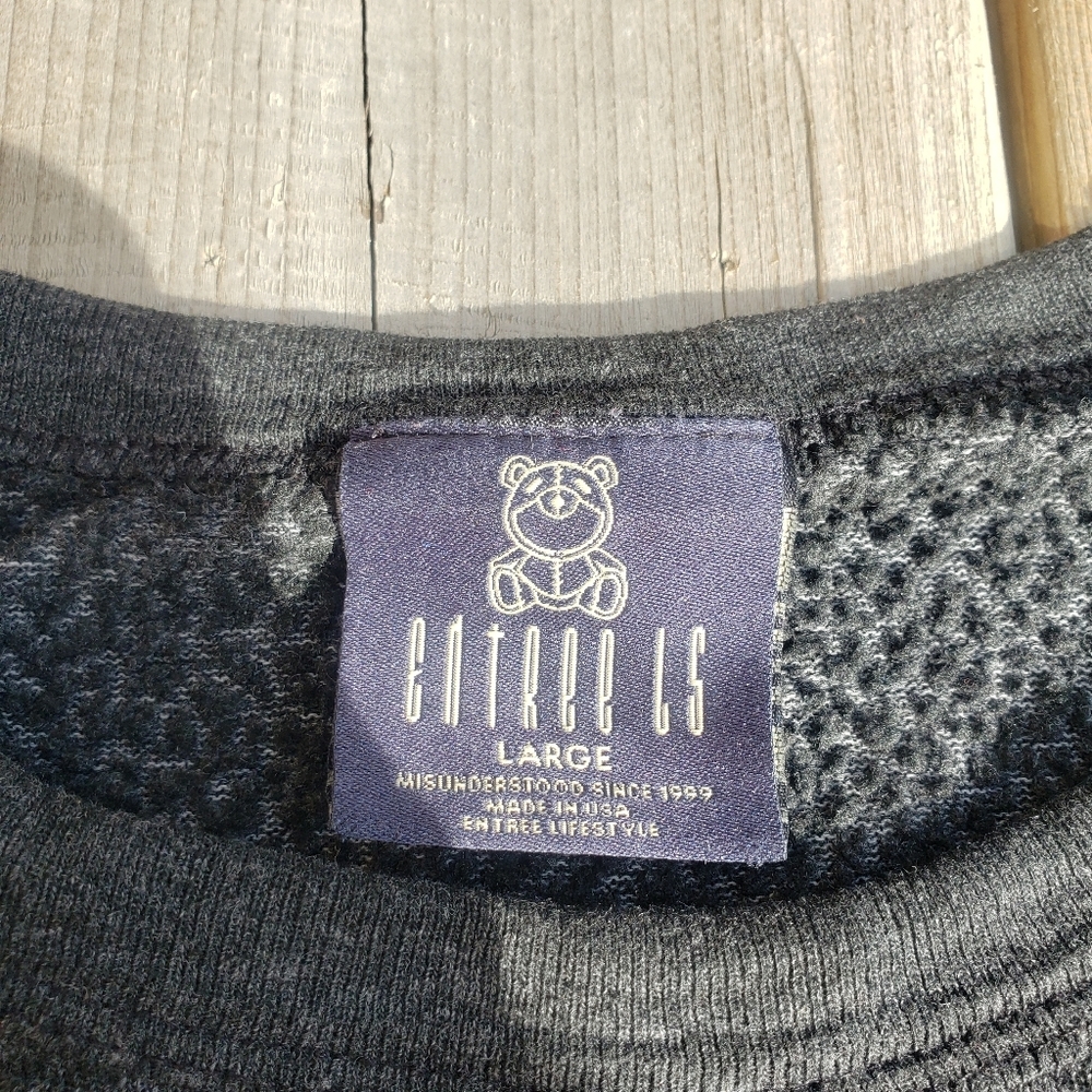 Entree LS Lifestyle Gray Long Sleeve Sweater Large Embroidered Made In USA - Picture 3 of 6